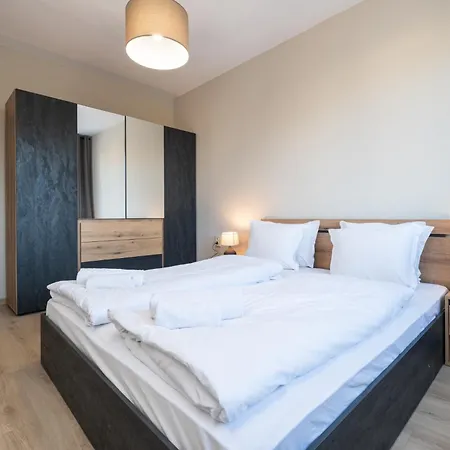 Panoramic View Cozy 1br Apartment *